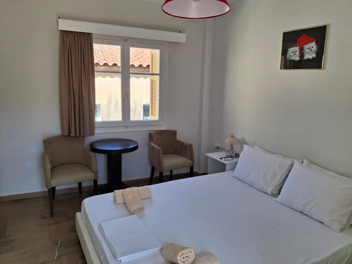 Nafpaktos Apartment And Studios In Port Pokoj fotografie